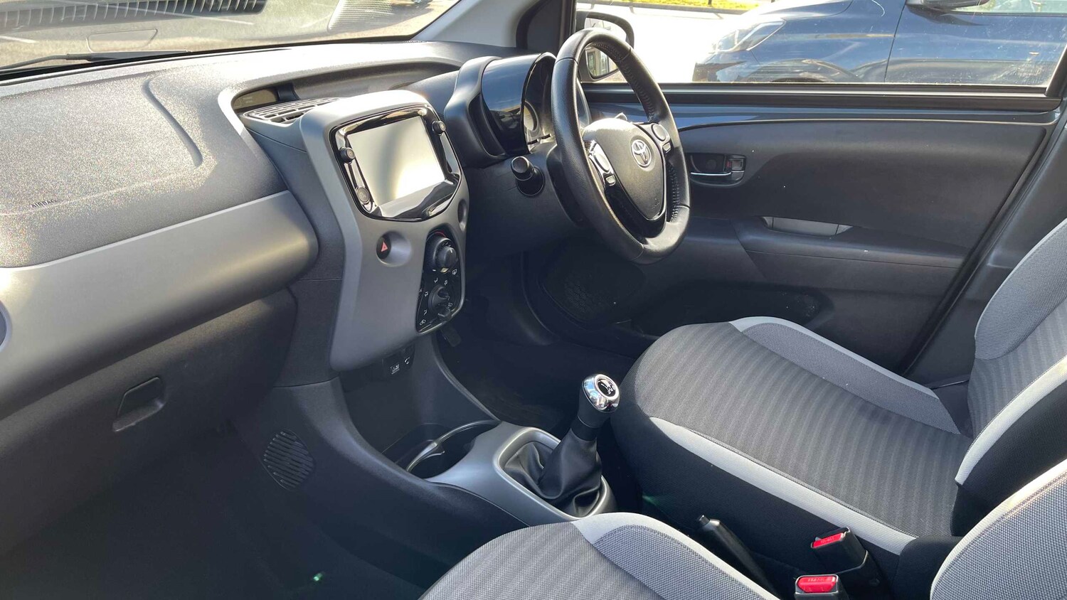 Used Toyota AYGO for sale - 77858029: Photo 12