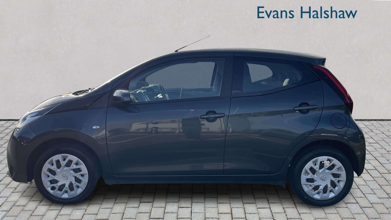 Used Toyota AYGO for sale - 77858029: Photo 6