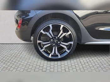 Used Ford Fiesta 2023 for sale - 77856990: Photo