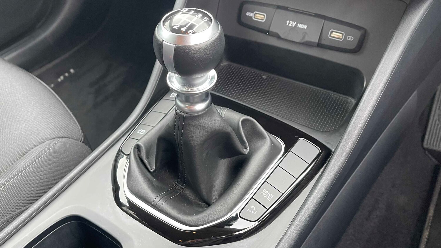 Used Hyundai TUCSON for sale - 77860100: Photo 15