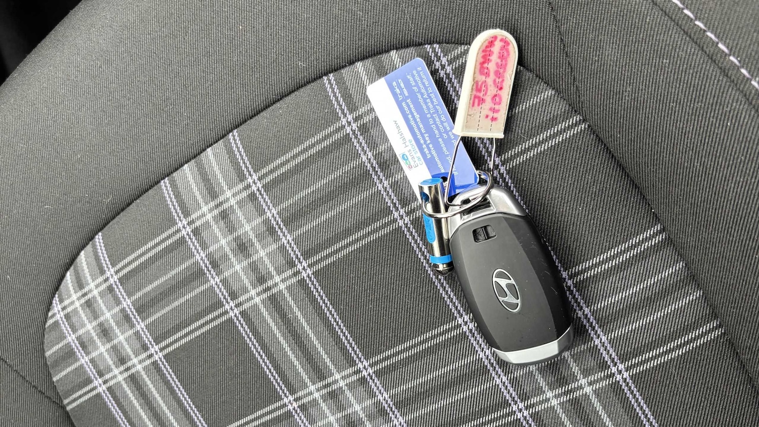 Used Hyundai i10 for sale - 77862422: Photo 22