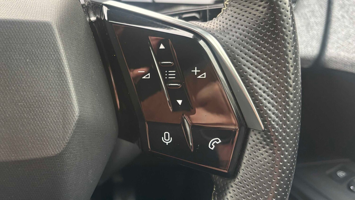 Used Peugeot 3008 for sale - 77860477: Photo 15