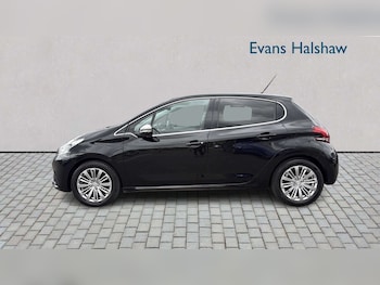 Used Peugeot 208 2018 for sale - 78494811: Photo