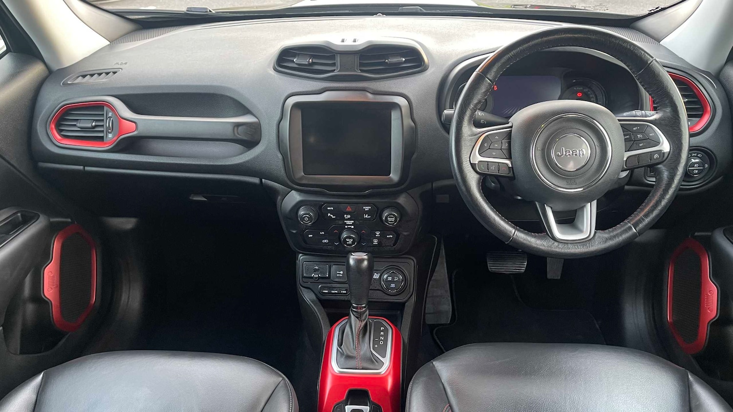 Used Jeep Renegade 2021 for sale - 77928363: Photo 10