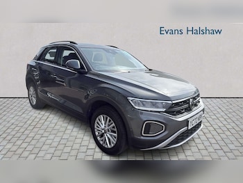 Used Volkswagen T-Roc 2022 for sale - 78913650: Photo