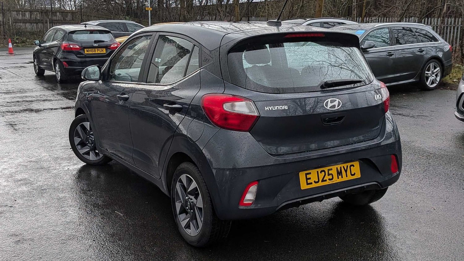 Used Hyundai i10 2025 for sale - 77862251: Photo 2