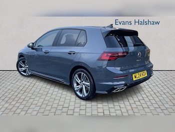 Used Volkswagen Golf 2024 for sale - 78010599: Photo