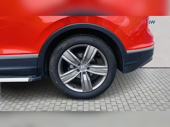 Used Volkswagen Tiguan 2017 for sale - 79078704: Photo
