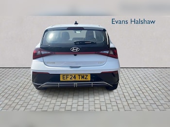Used Hyundai i20 2024 for sale - 79239407: Photo