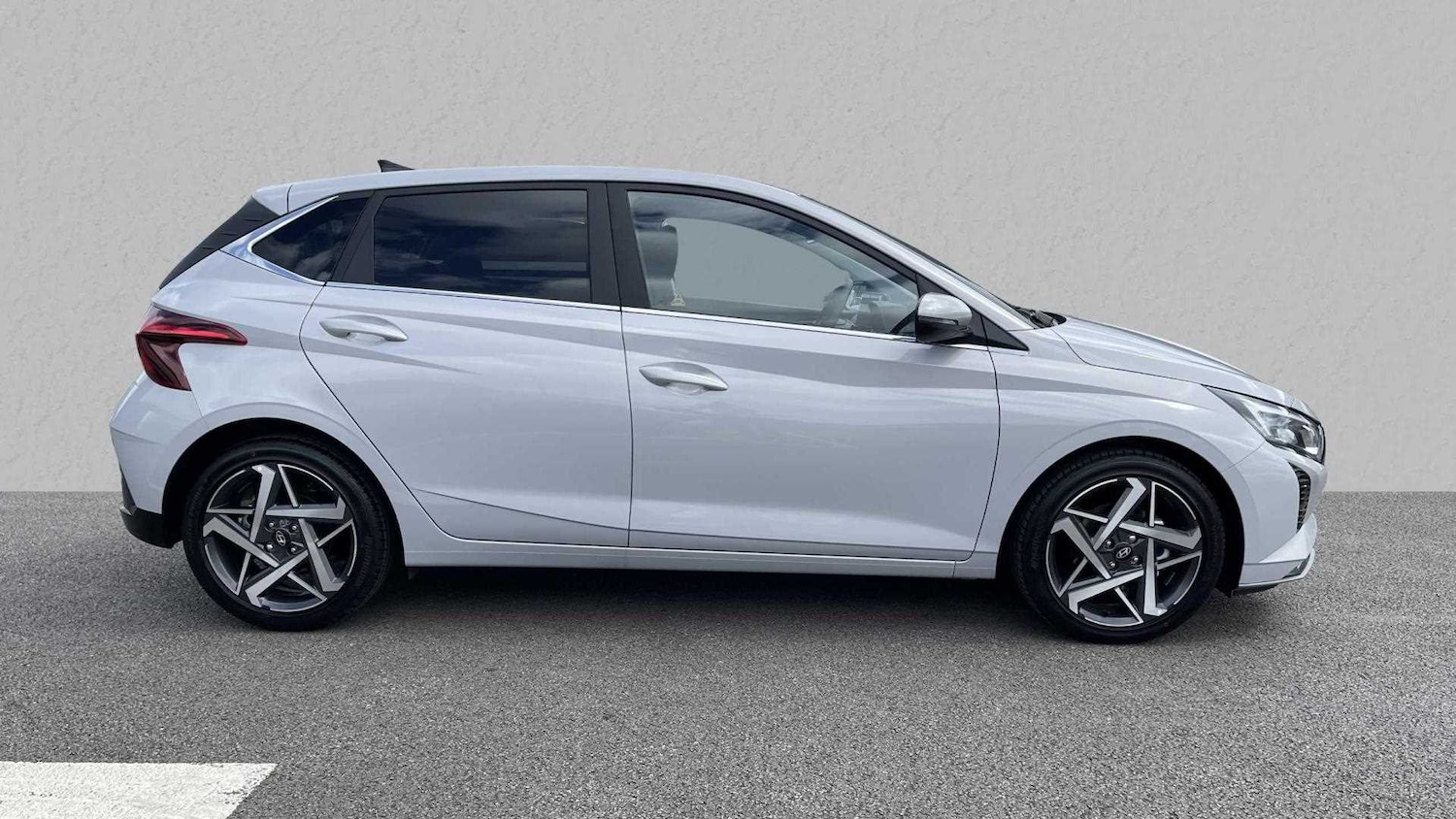 Used Hyundai i20 for sale - 77860113: Photo 2