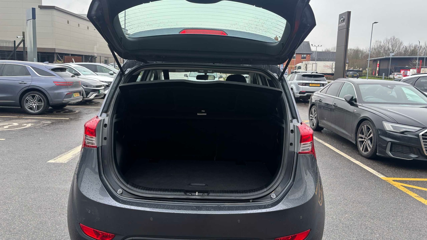 Used Hyundai Ix20 2019 for sale - 77857762: Photo 8