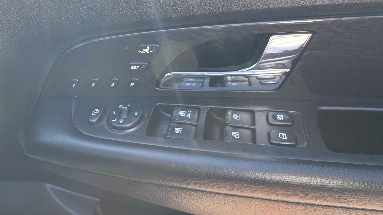 Used Ssangyong Rexton 2015 for sale - 78173904: Photo 16