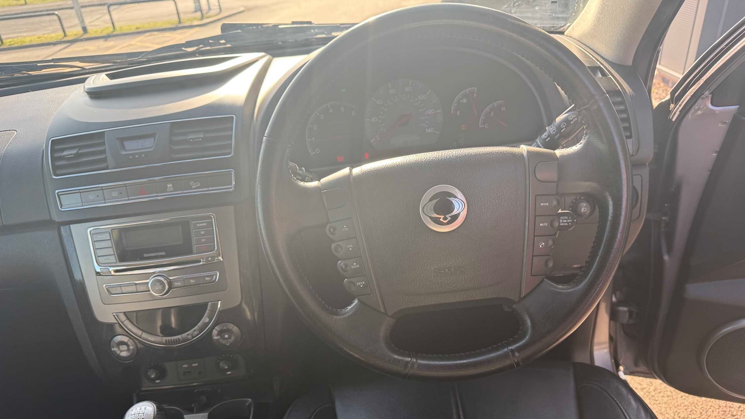 Used Ssangyong Rexton 2015 for sale - 78173904: Photo 8