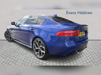 Used Jaguar XE 2018 for sale - 79878376: Photo