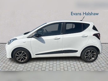 Used Hyundai i10 2018 for sale - 79270896: Photo