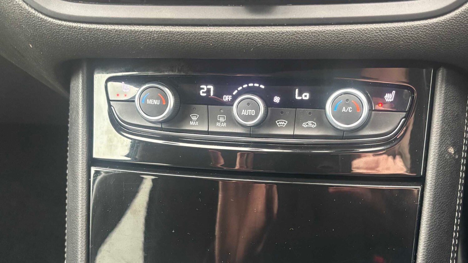 Used Vauxhall Grandland for sale - 77859050: Photo 16