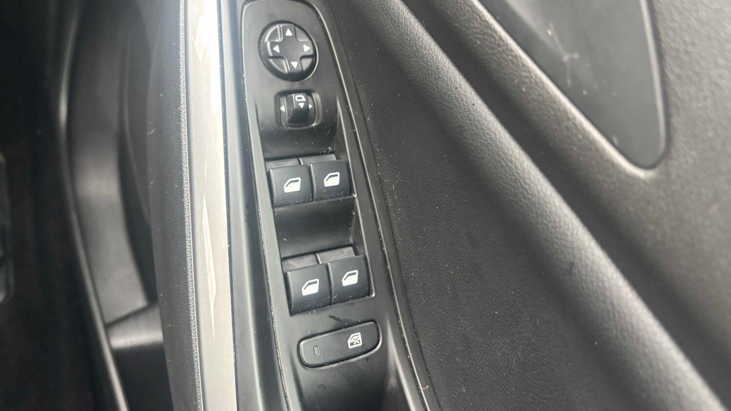 Used Vauxhall Grandland for sale - 77859050: Photo 24