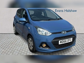Used Hyundai i10 2017 for sale - 79251043: Photo