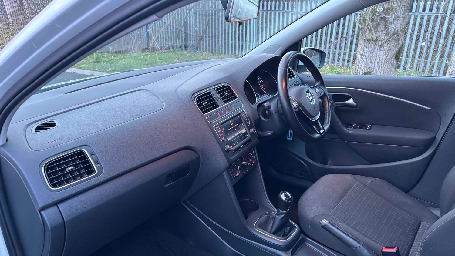 Used Volkswagen Polo for sale - 77861377: Photo 14