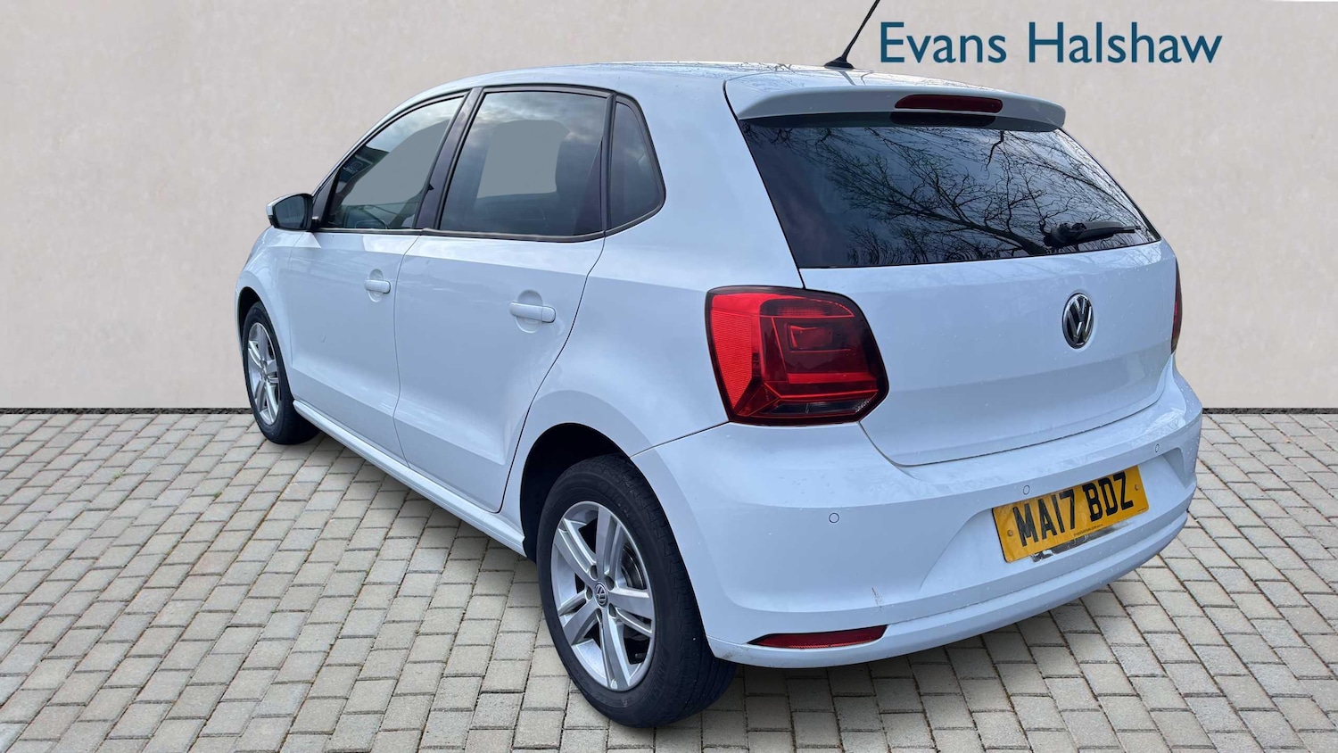 Used Volkswagen Polo for sale - 77861377: Photo 2