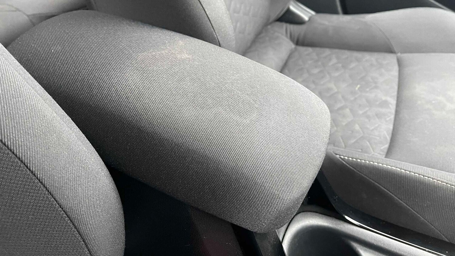 Used Toyota Corolla 2020 for sale - 77858335: Photo 21