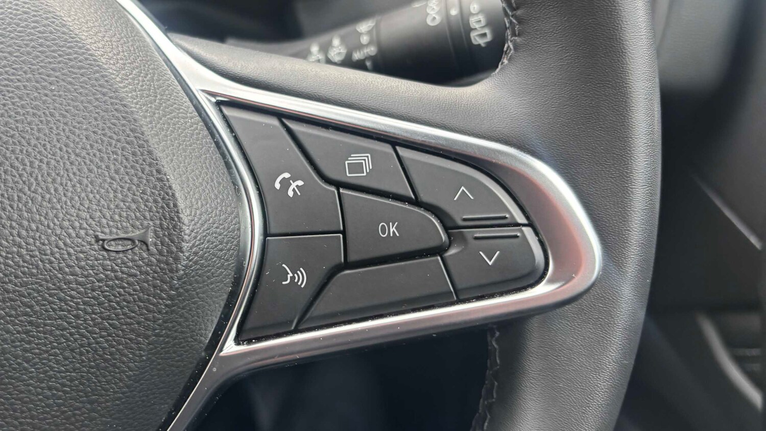 Used Renault Captur 2024 for sale - 78024457: Photo 17