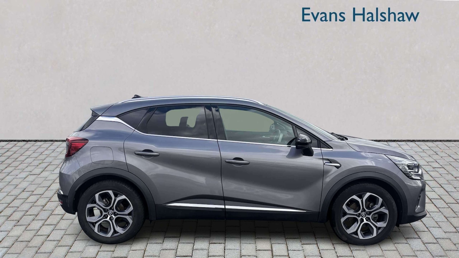 Used Renault Captur 2024 for sale - 78024457: Photo 3