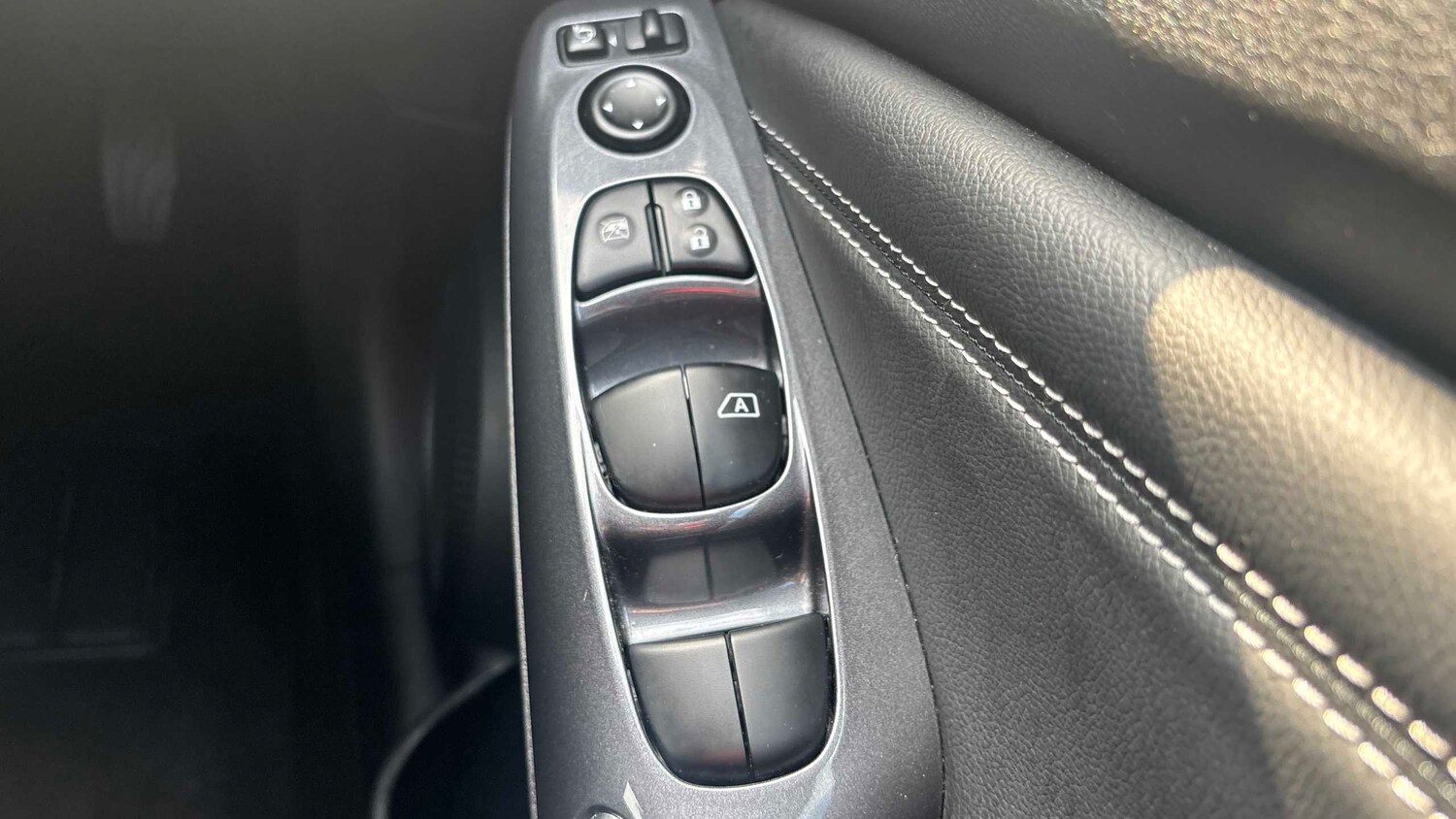 Used Nissan Juke for sale - 77862041: Photo 23