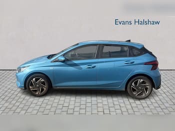 Used Hyundai i20 2022 for sale - 79702349: Photo