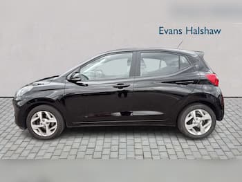 Used Hyundai i10 2022 for sale - 79702472: Photo