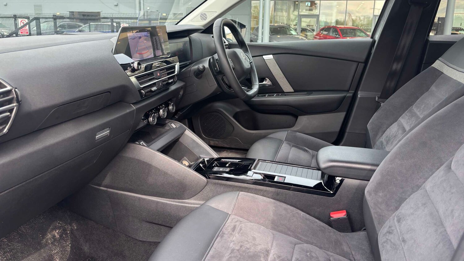 Used Citroen C4 2023 for sale - 78118600: Photo 11