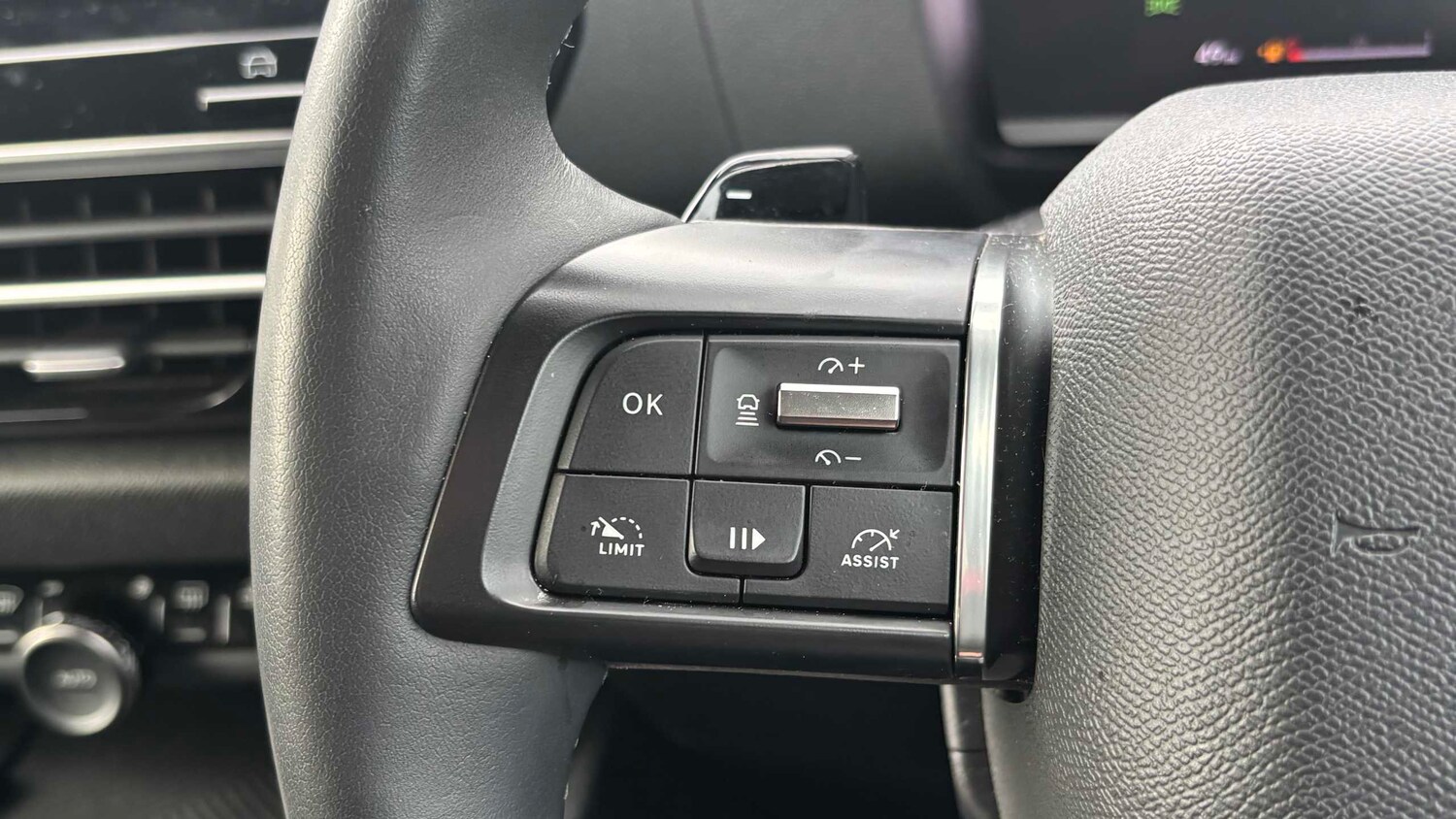 Used Citroen C4 2023 for sale - 78118600: Photo 16