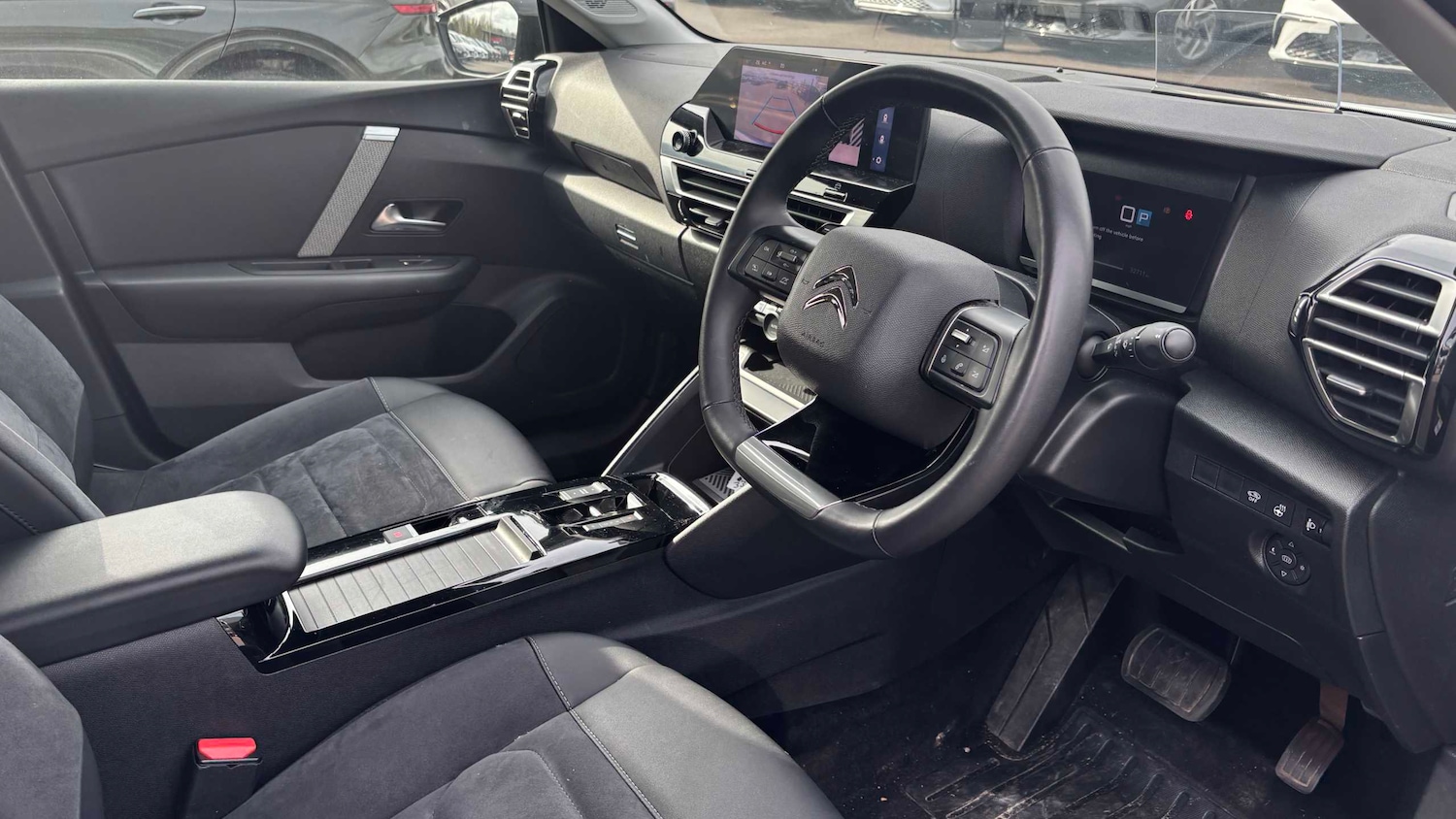 Used Citroen C4 2023 for sale - 78118600: Photo 8