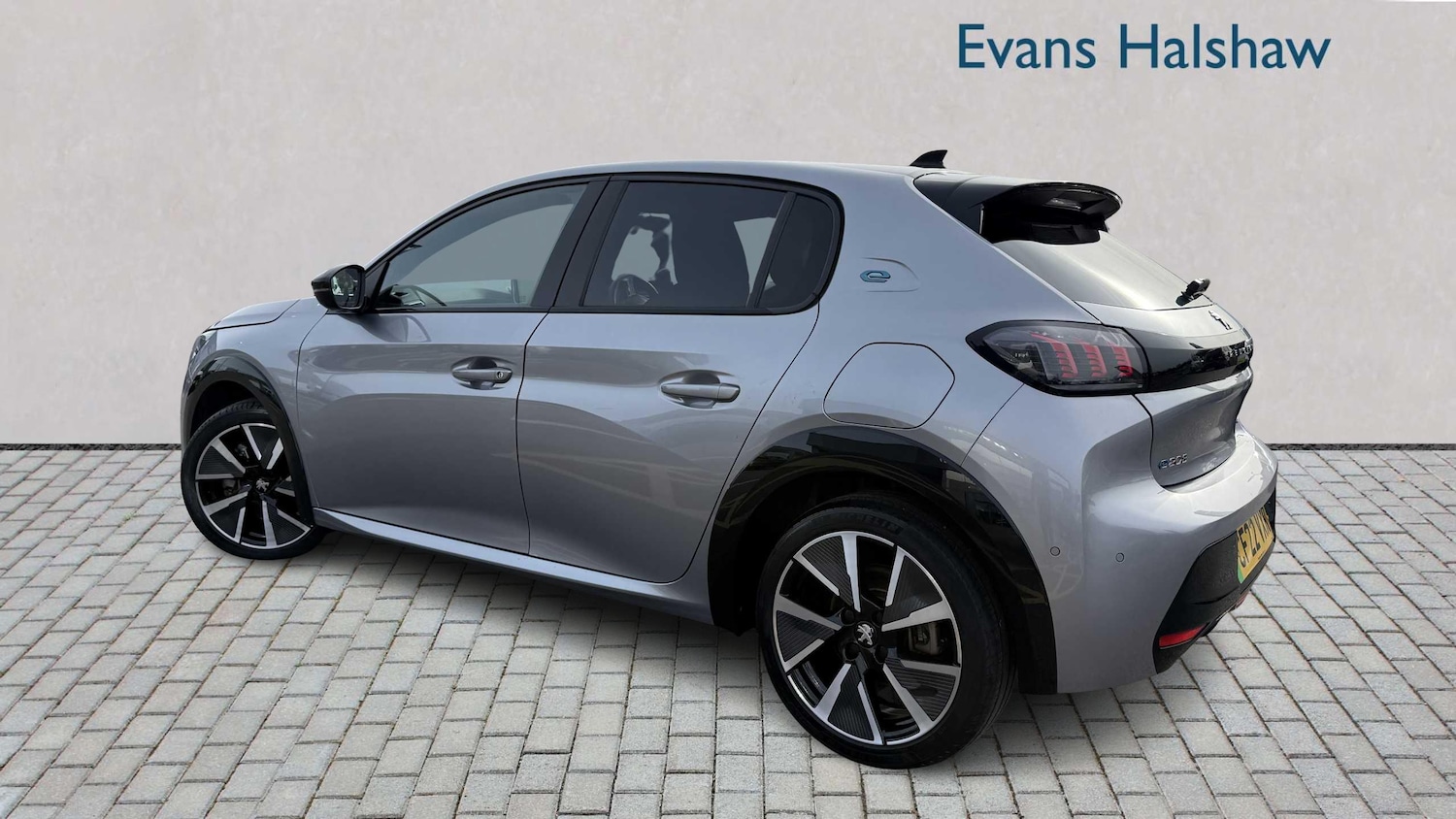 Used Peugeot 208 2022 for sale - 77856892: Photo 2