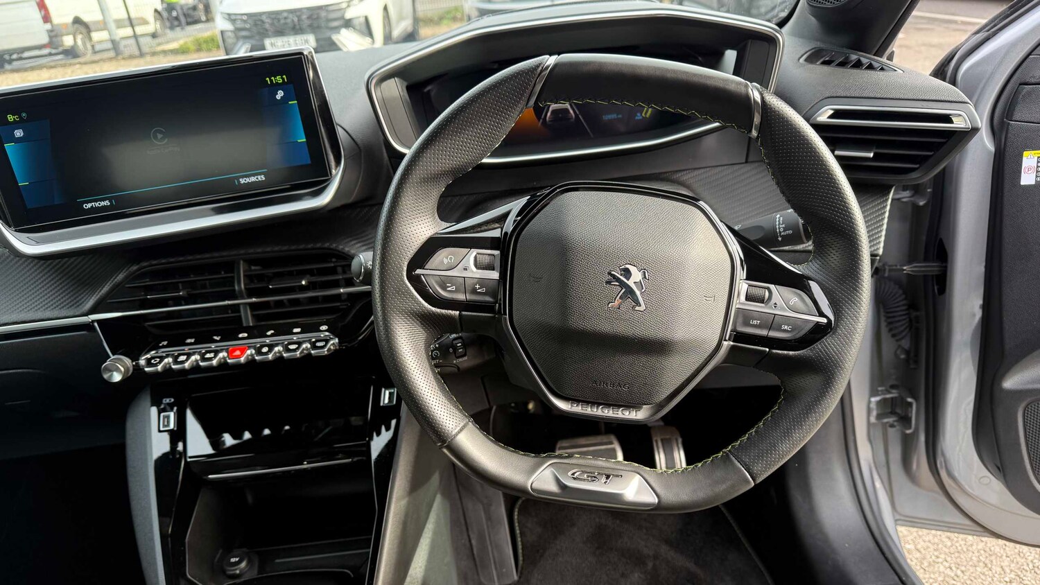 Used Peugeot 208 2022 for sale - 77856892: Photo 9