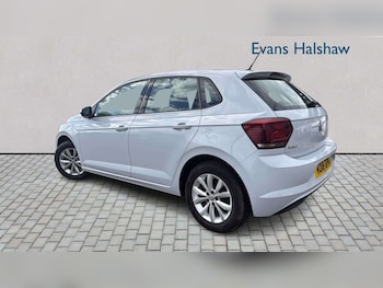 Used Volkswagen Polo 2018 for sale - 78678787: Photo