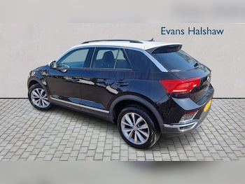 Used Volkswagen T-Roc 2019 for sale - 79109177: Photo