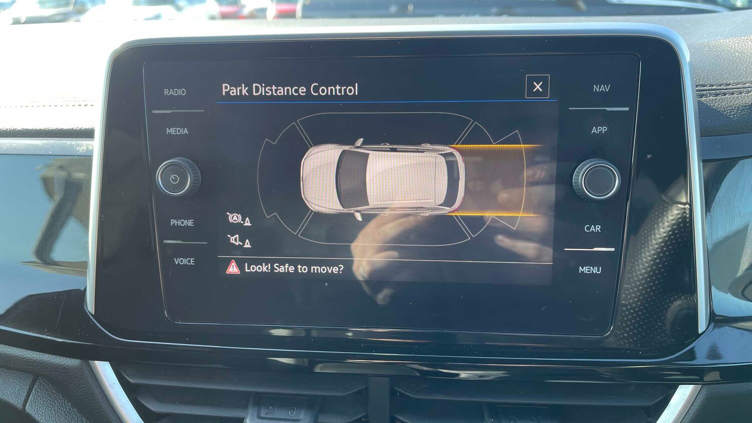 Used Volkswagen T-Roc for sale - 77861447: Photo 22