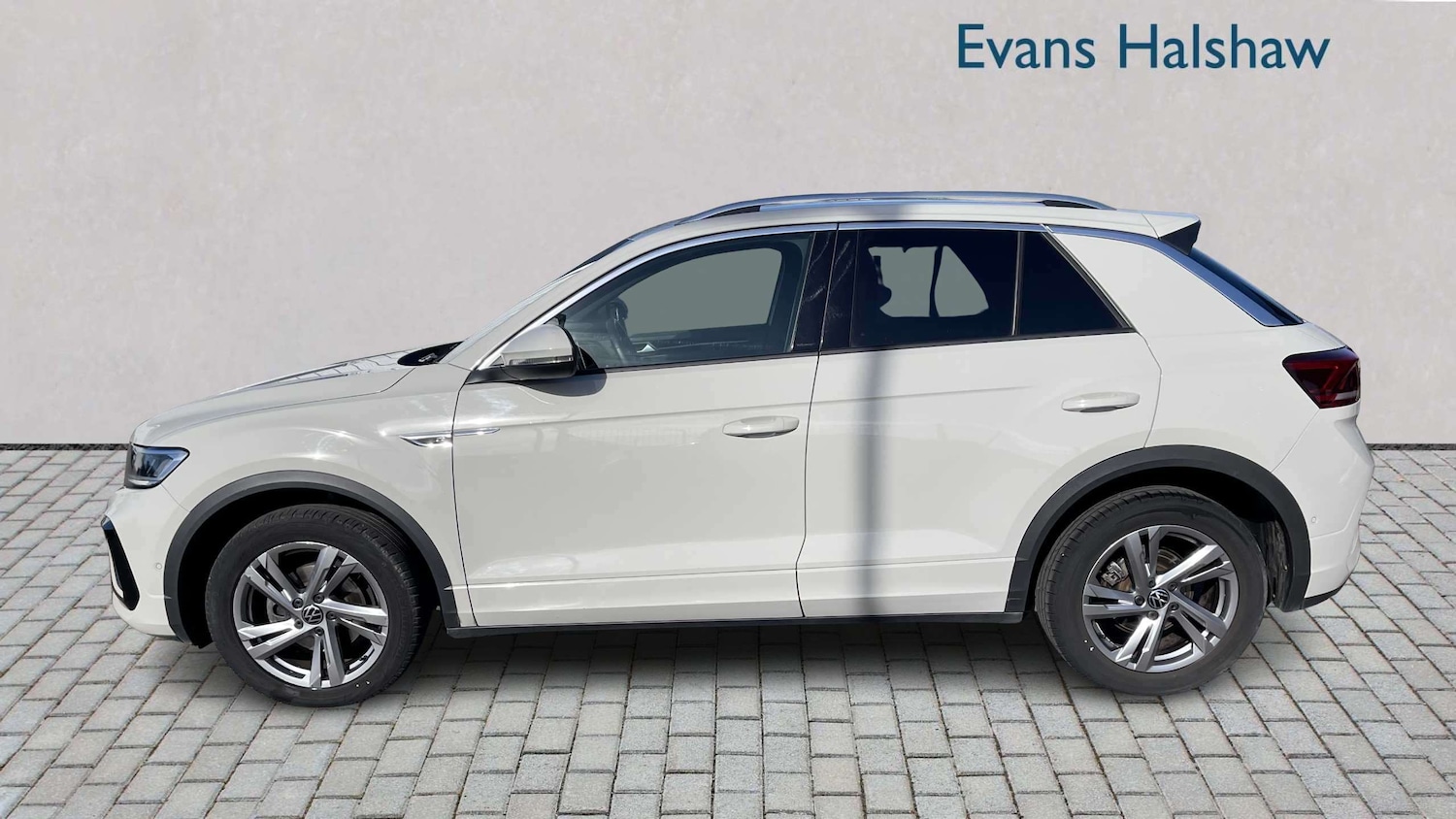 Used Volkswagen T-Roc for sale - 77861447: Photo 7