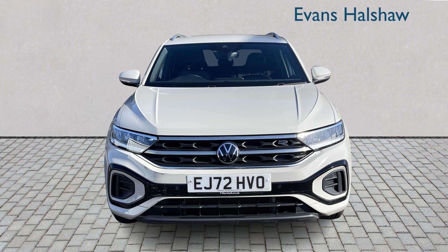 Used Volkswagen T-Roc for sale - 77861447: Photo 9