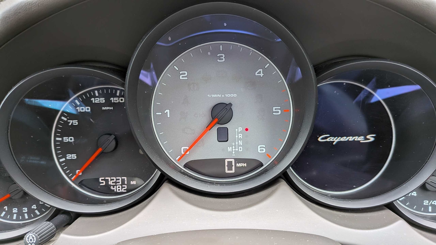 Used Porsche Cayenne 2016 for sale - 78010525: Photo 16