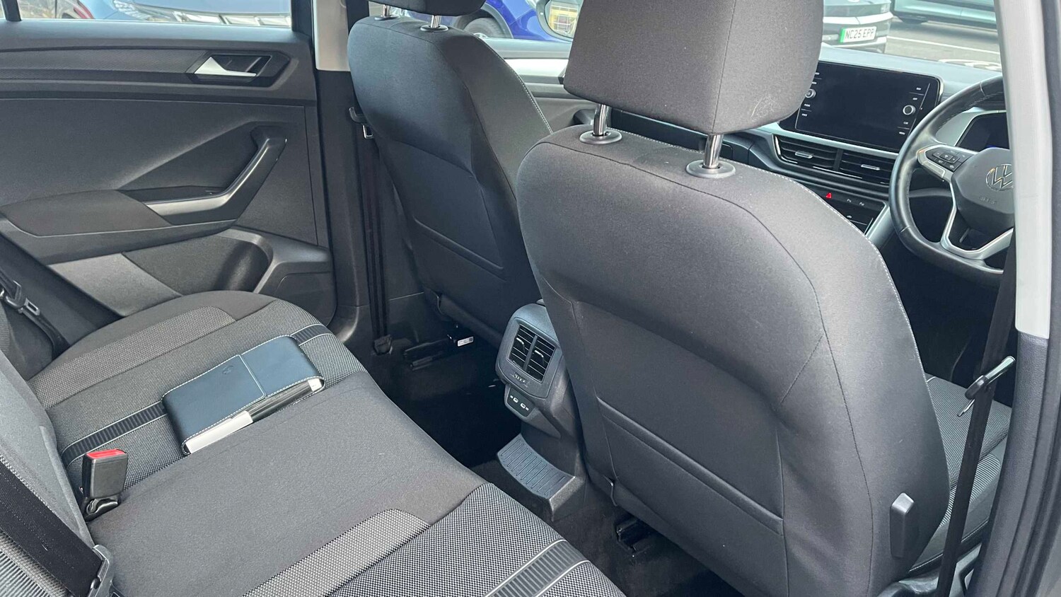 Used Volkswagen T-Roc for sale - 77861153: Photo 10