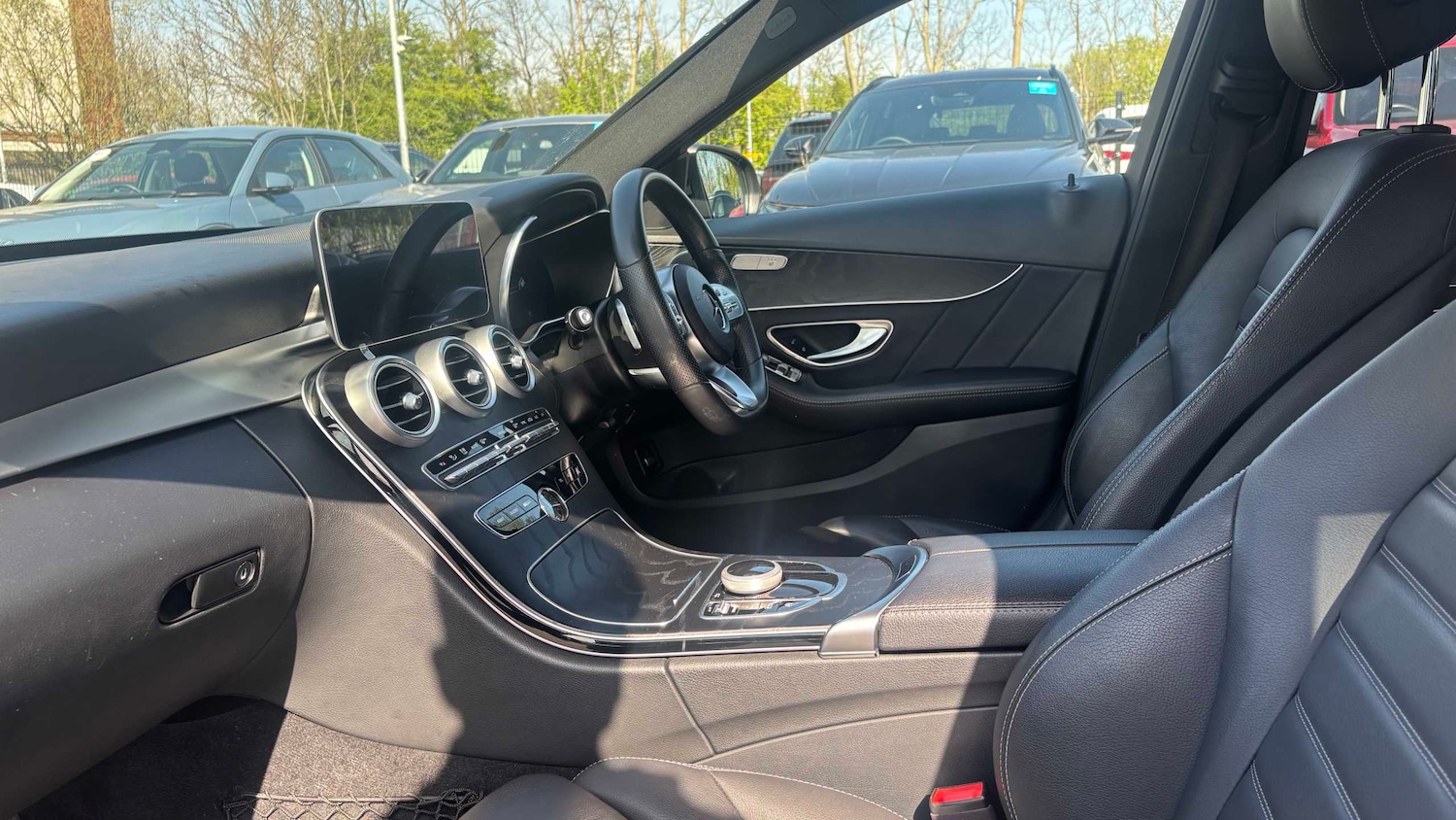 Used Mercedes-Benz C Class 2019 for sale - 78173533: Photo 12