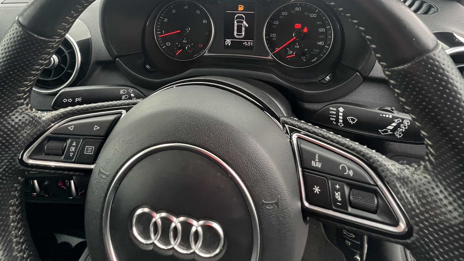 Used Audi A1 for sale - 77862131: Photo 13