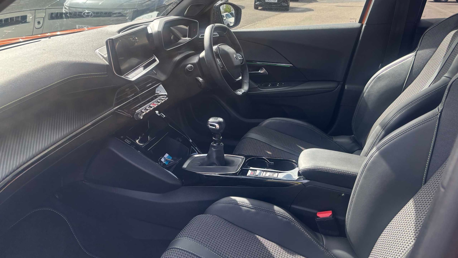 Used Peugeot 2008 2023 for sale - 78037893: Photo 12