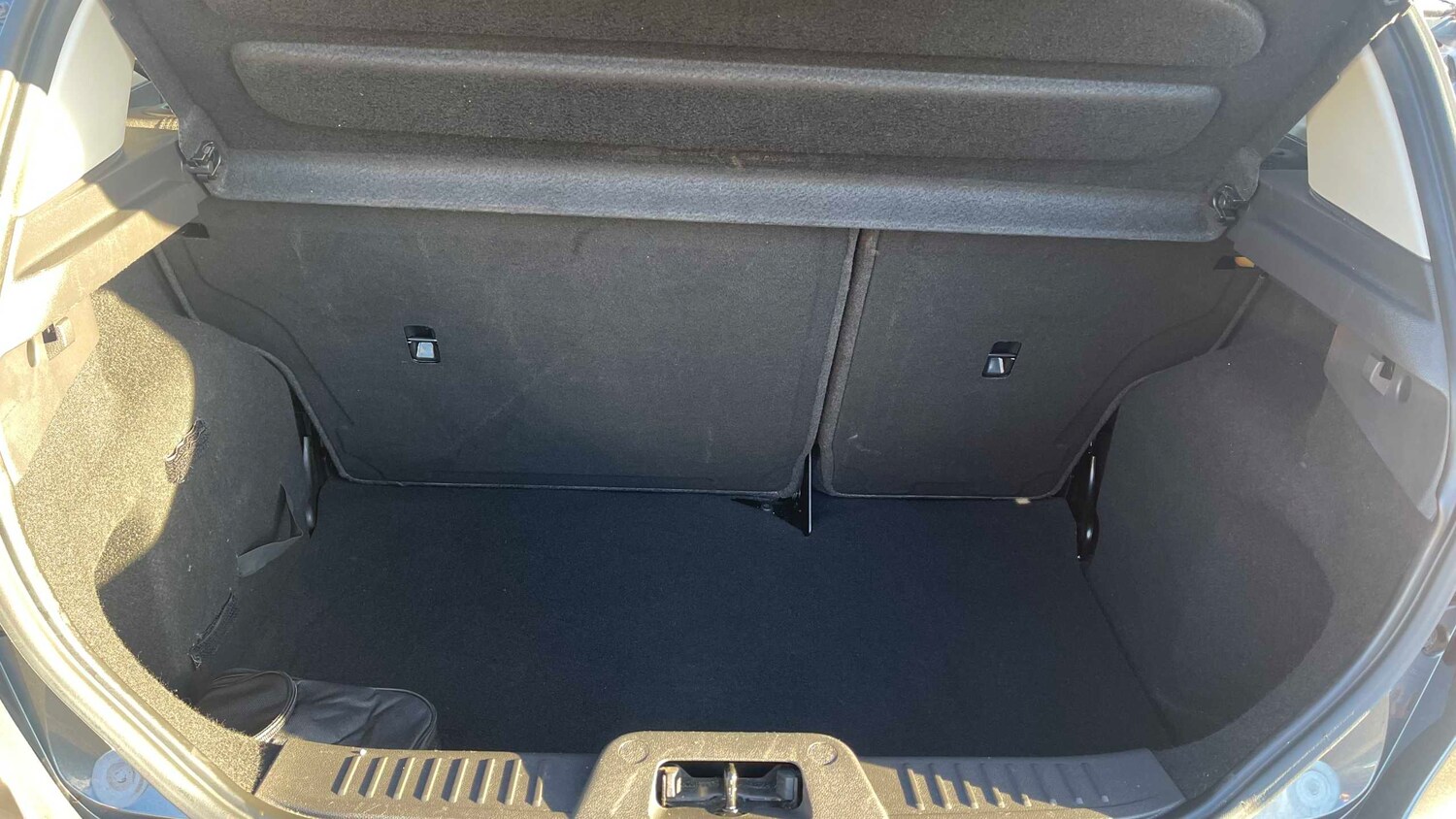 Used Ford Fiesta 2017 for sale - 77857181: Photo 8