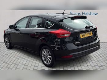 Used Ford Focus 2017 for sale - 79702611: Photo