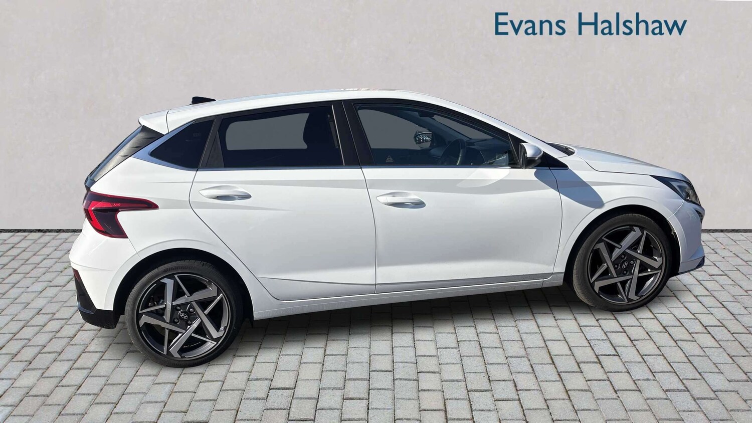 Used Hyundai i20 2025 for sale - 77961137: Photo 3