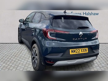Used Renault Captur 2022 for sale - 78564500: Photo