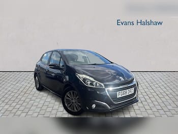 Used Peugeot 208 2018 for sale - 79624485: Photo